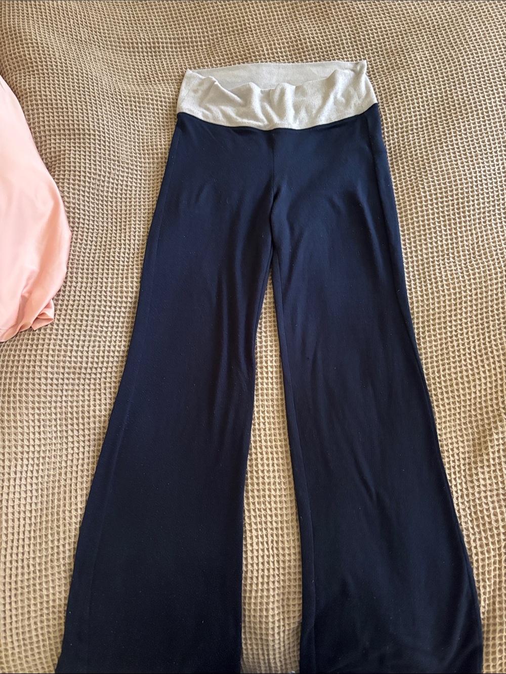 Hollister Navy Straight Leg Pants with Light Gray Waistband